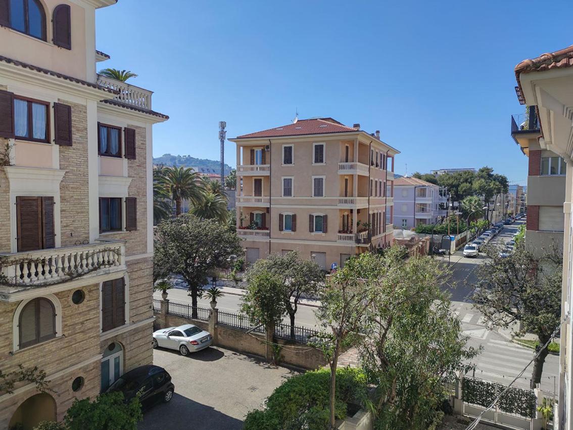 Centralissimo Quadrilocale Colombo San Benedetto del Tronto Exteriér fotografie